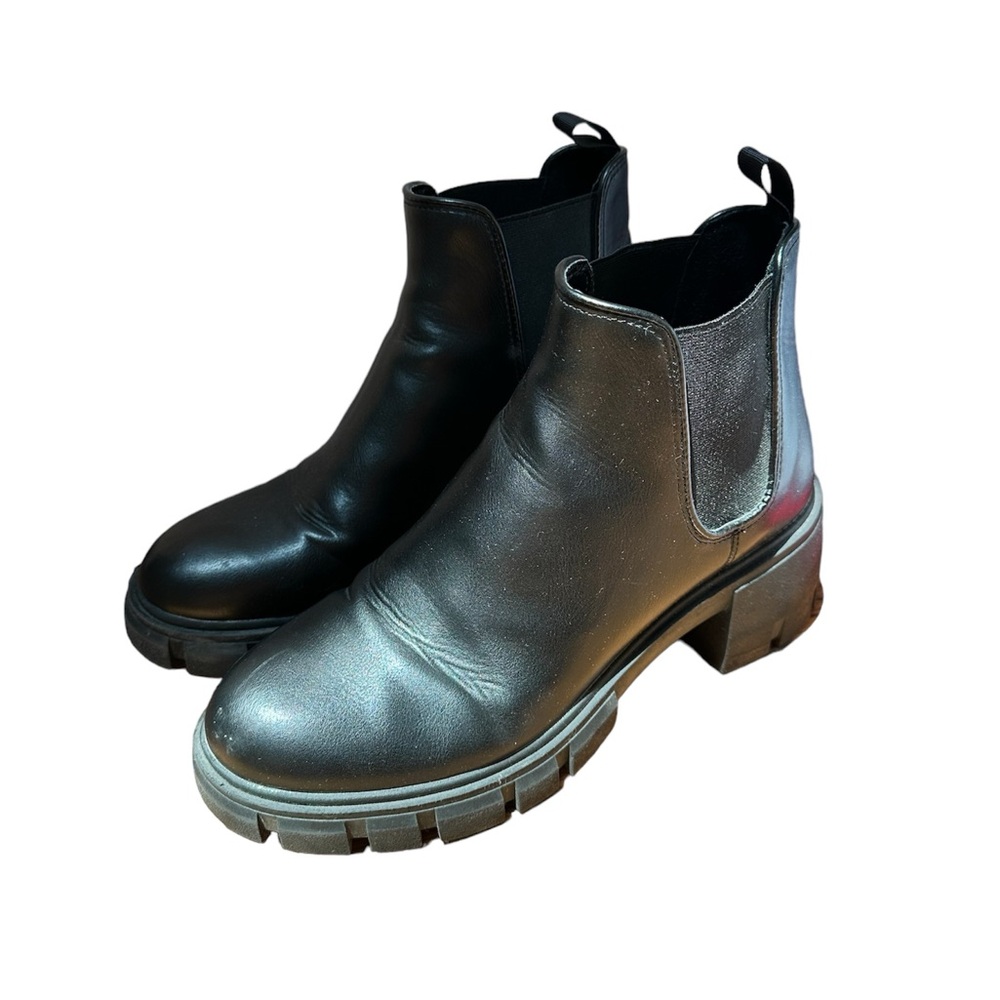 Steve Madden Smooth Black Leather High Heel Slip-On Chunky Ankle Combat Boots